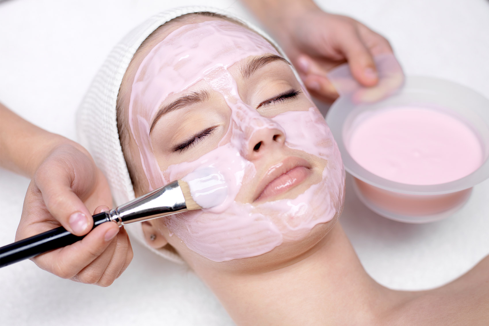 facial miami hydrafacial face mask